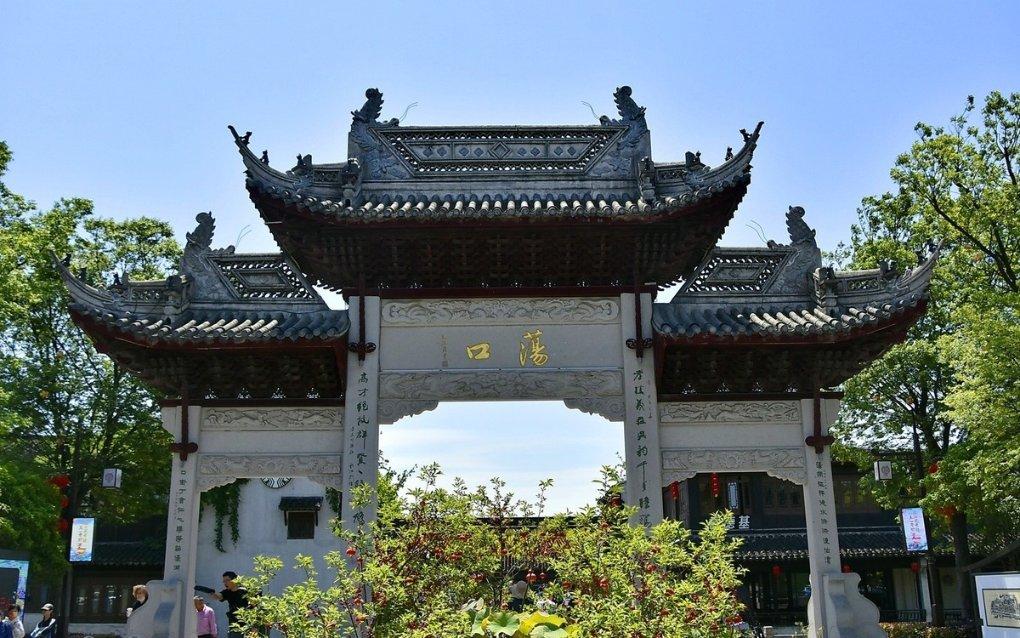 财经大 V 帮粉丝炒股是好心还是收割粉丝?-今日百科百度手机助手(2025-05-24已更新)